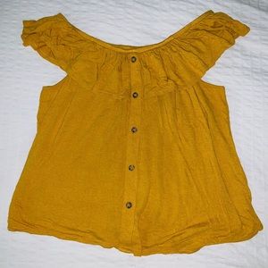 Universal Thread off the shoulder top